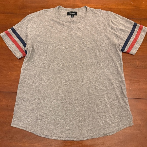 Brixton Men’s Gray Short Sleeve Stripe T-Shirt Size XL - Picture 2 of 4